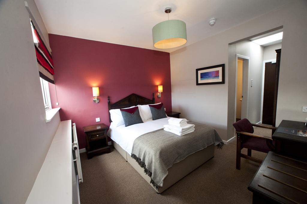 The Crown Inn Stornoway  Kültér fotó