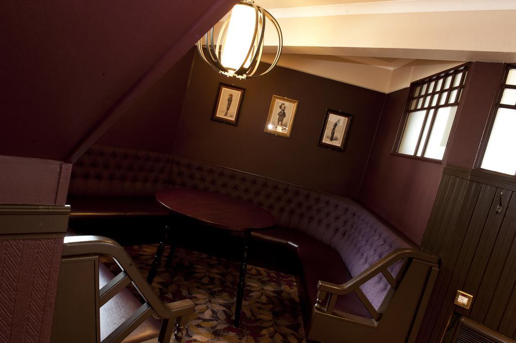 The Crown Inn Stornoway  Kültér fotó